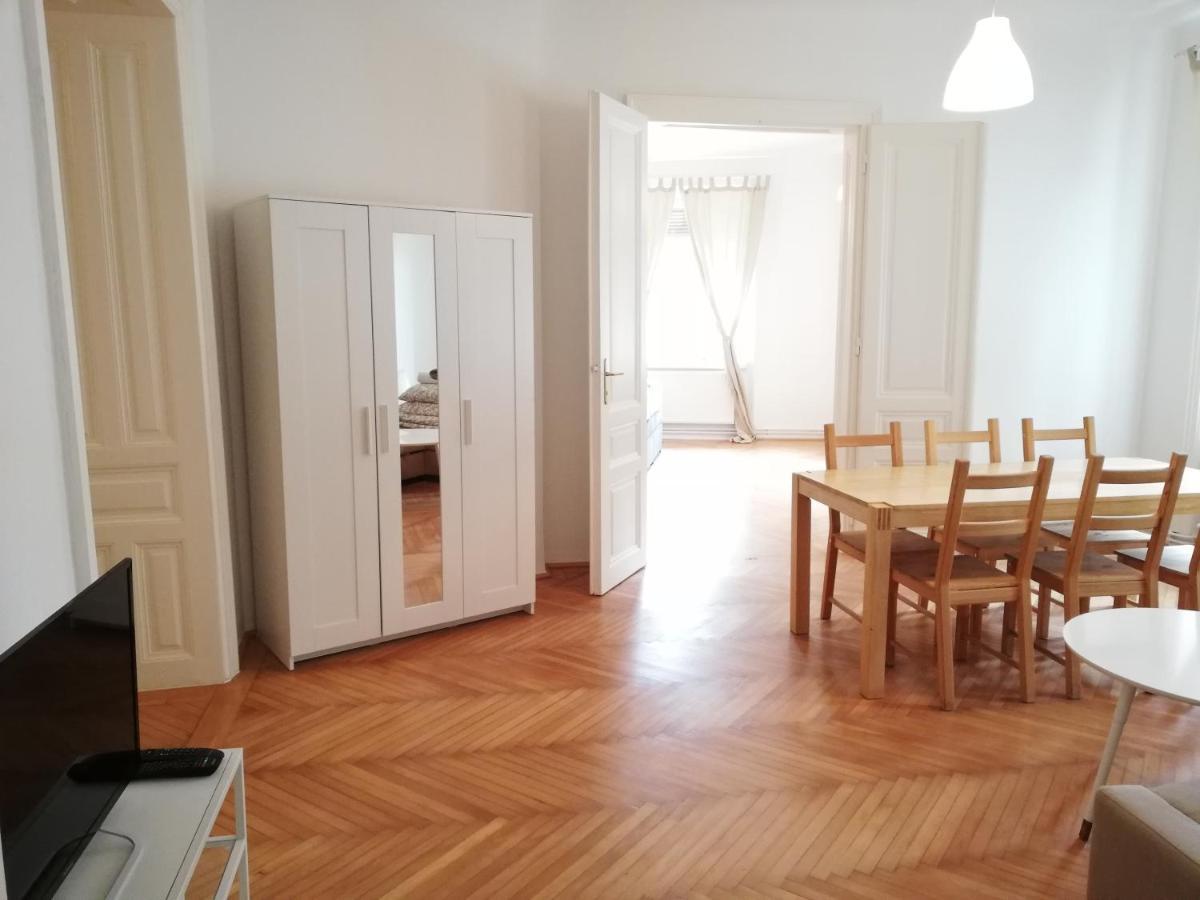 Central Living Apartments - Schoenbrunn Bécs Kültér fotó